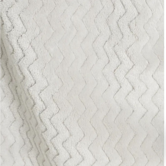 NATORI PLUSH GEO ROBE one size - Picture 3 of 13